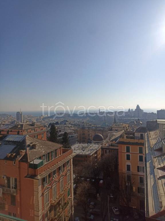 appartamento in affitto a Genova in zona Castelletto