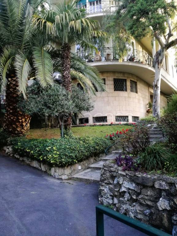 appartamento in affitto a Genova in zona Albaro