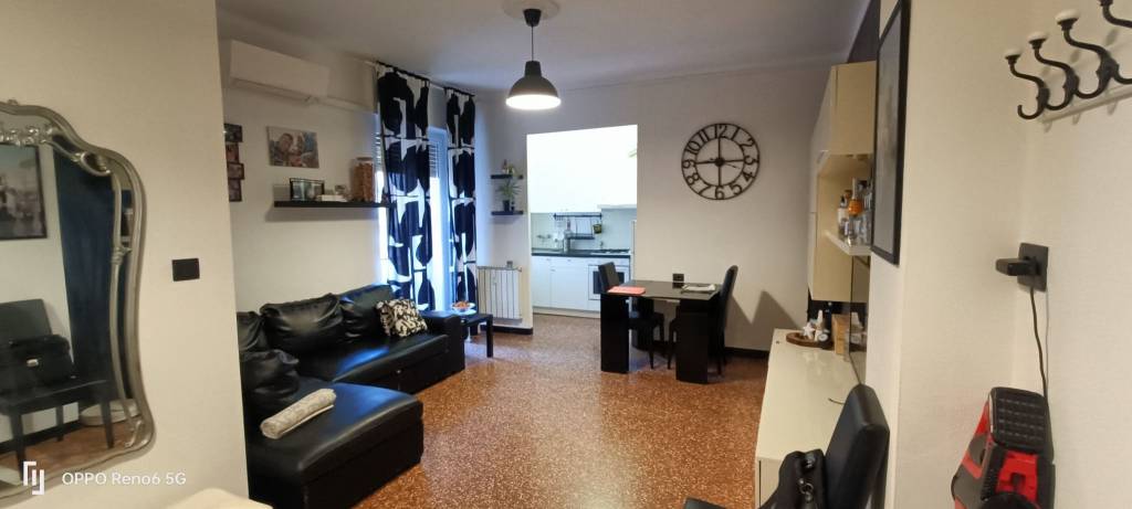 appartamento in affitto a Genova in zona Palmaro / Pra'