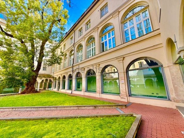 ufficio in affitto a Genova in zona Portoria / Piccapietra