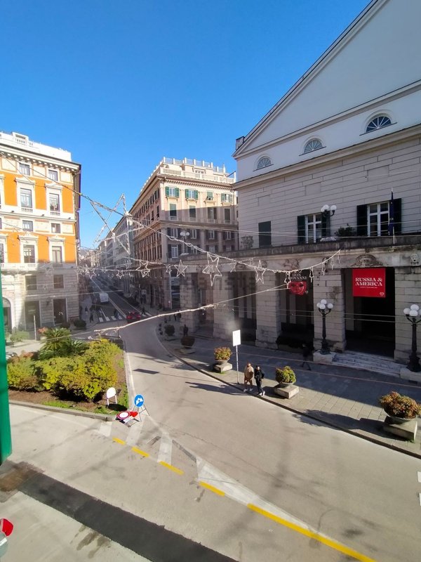 appartamento in affitto a Genova in zona Sottoripa / Maddalena / Molo