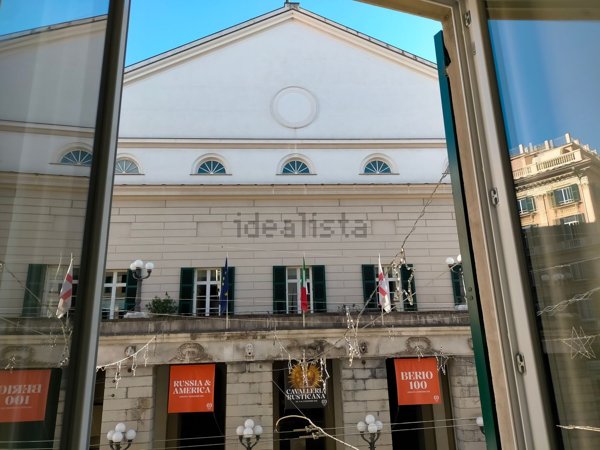 appartamento in affitto a Genova in zona Sottoripa / Maddalena / Molo