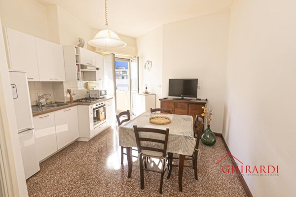 appartamento in affitto a Genova in zona Sestri Ponente