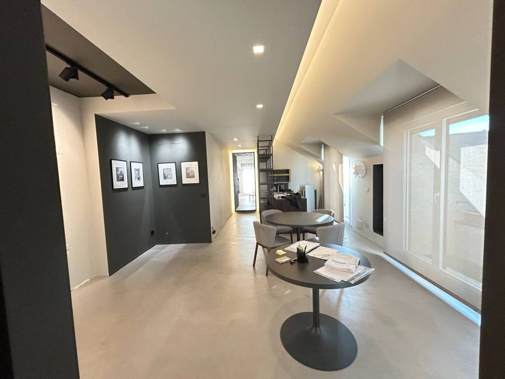 ufficio in affitto a Genova