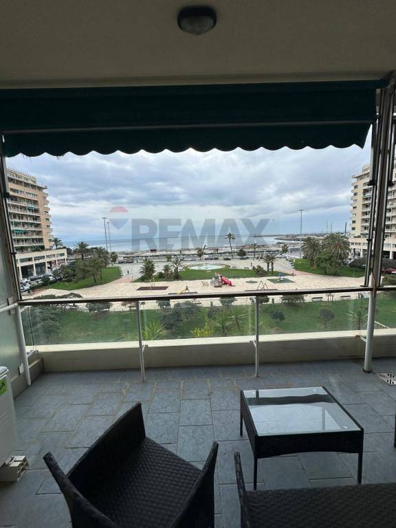 ufficio in affitto a Genova in zona Foce