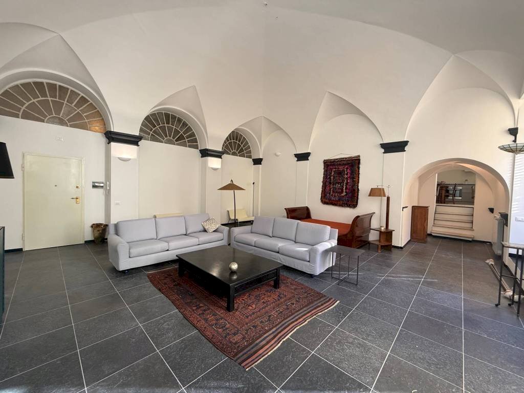 appartamento in affitto a Genova in zona Sottoripa / Maddalena / Molo