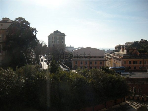 appartamento in affitto a Genova in zona Castelletto