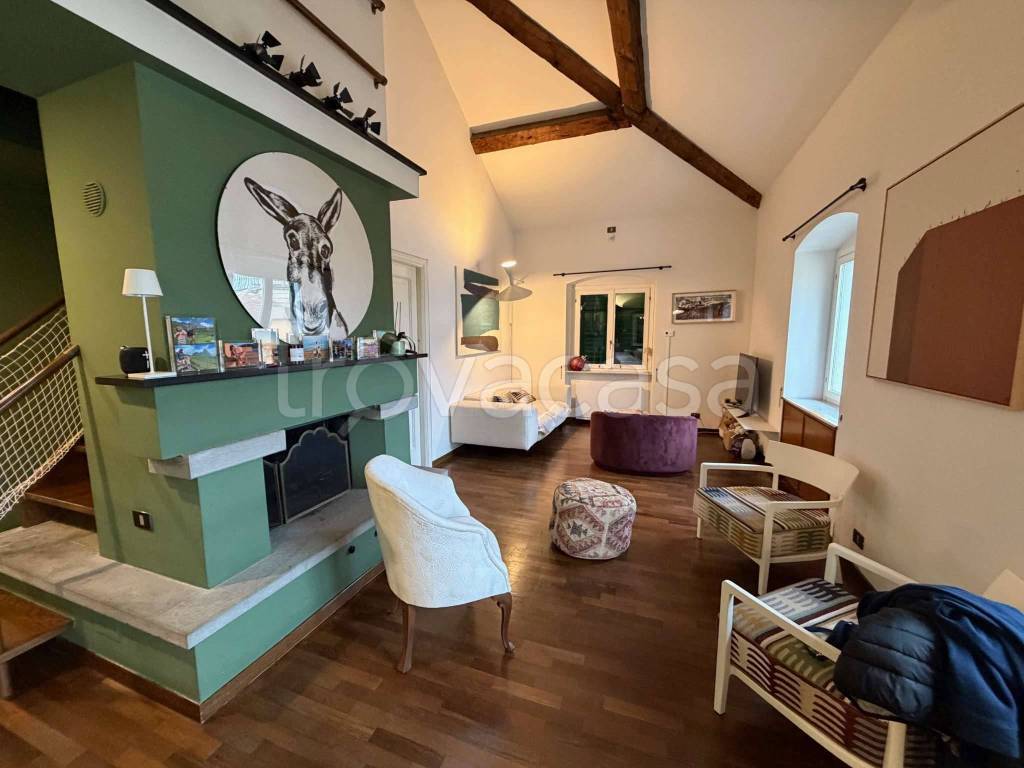 appartamento in affitto a Genova in zona Castelletto