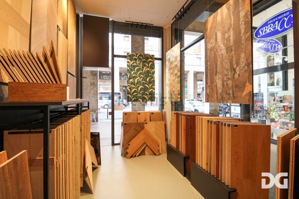 negozio in affitto a Genova in zona Portoria / Piccapietra