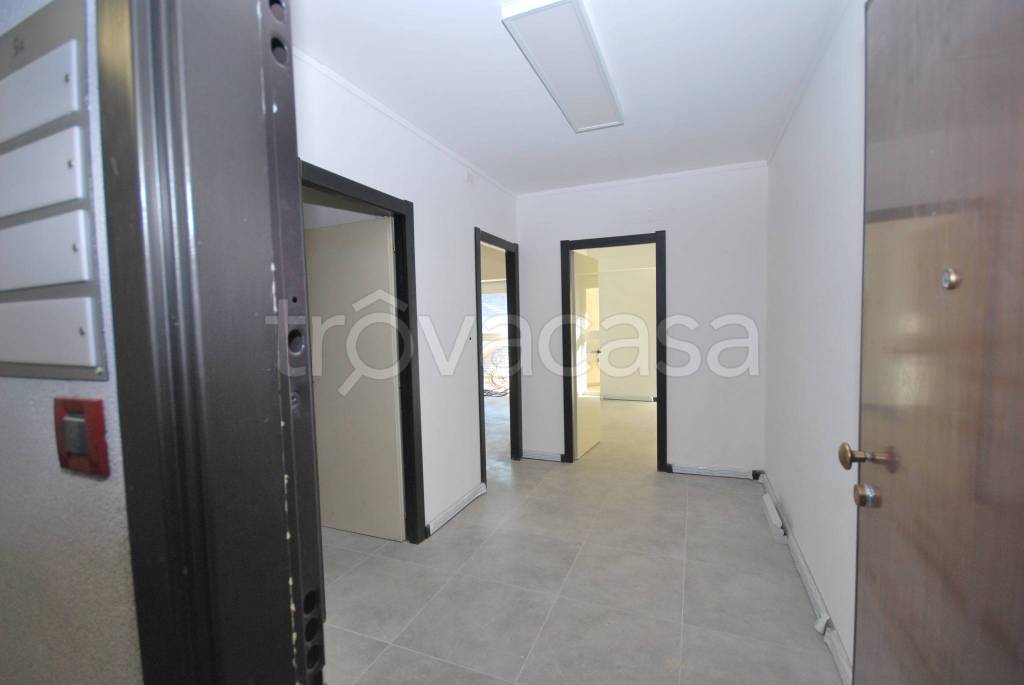 ufficio in affitto a Genova