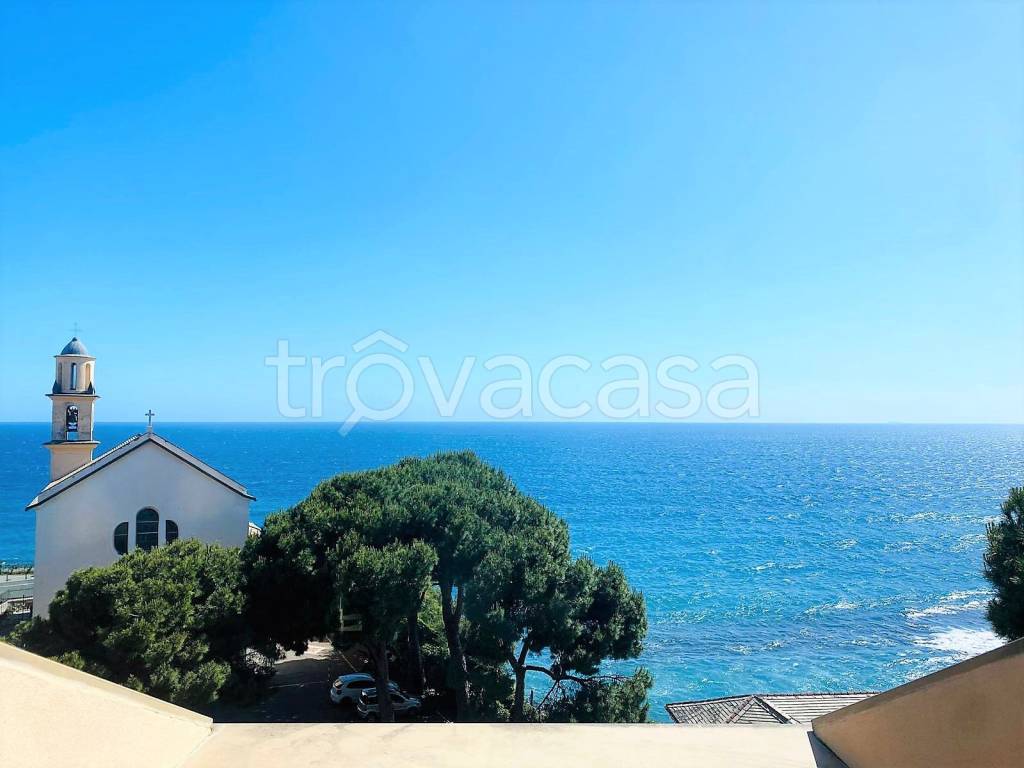 appartamento in affitto a Genova