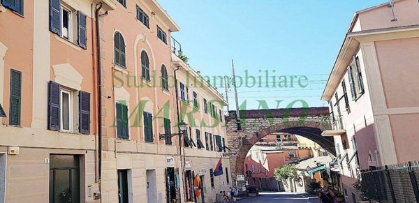 locale commerciale in affitto a Genova in zona Nervi