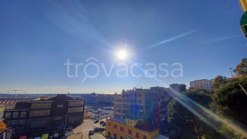 appartamento in affitto a Genova in zona Sestri Ponente