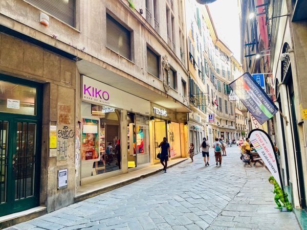 ufficio in affitto a Genova in zona Sottoripa / Maddalena / Molo