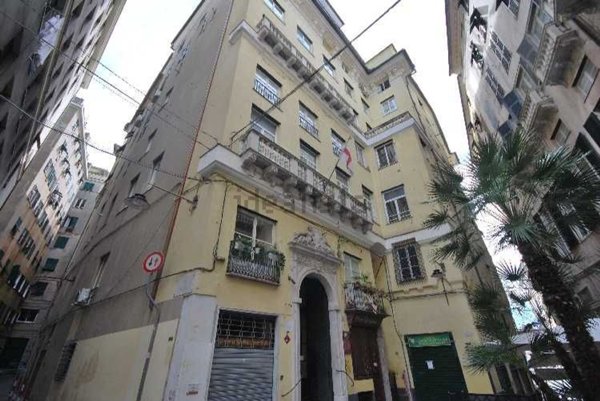 appartamento in affitto a Genova in zona Sottoripa / Maddalena / Molo