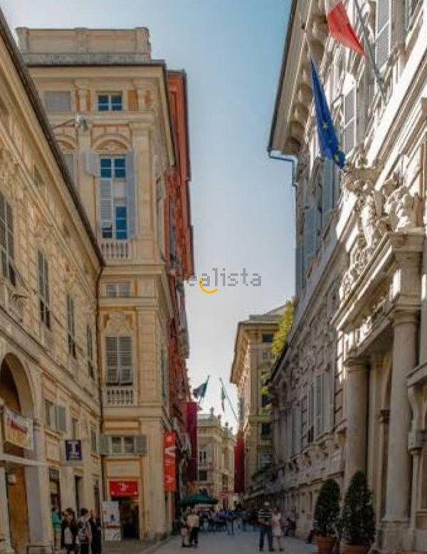 appartamento in affitto a Genova in zona Sottoripa / Maddalena / Molo