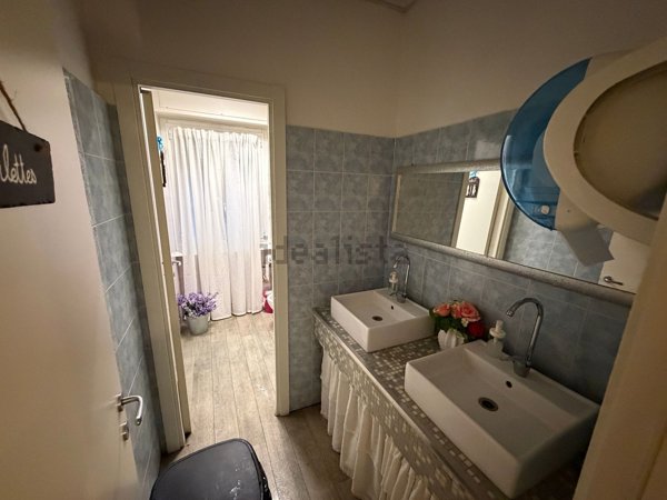 ufficio in affitto a Genova in zona Carignano