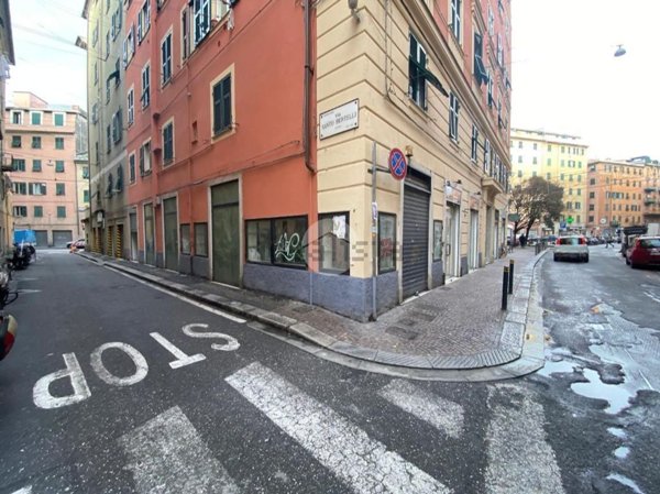 locale commerciale in affitto a Genova in zona Sampierdarena