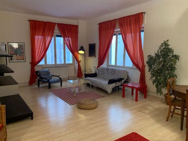 appartamento in affitto a Genova in zona Sottoripa / Maddalena / Molo