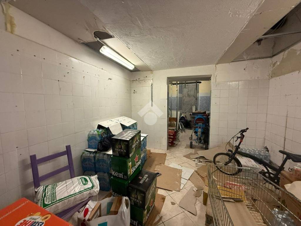 negozio in affitto a Genova in zona Centro Storico