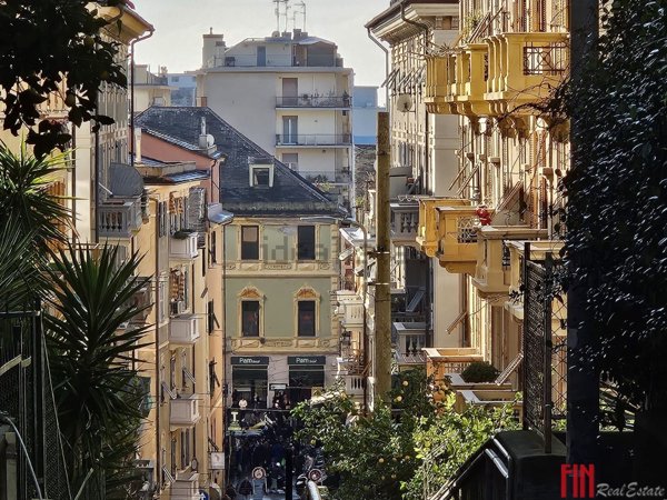 appartamento in affitto a Genova in zona Sestri Ponente