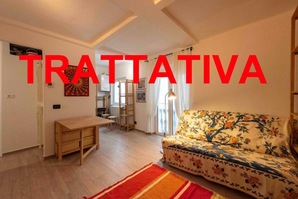 appartamento in affitto a Genova in zona Sottoripa / Maddalena / Molo