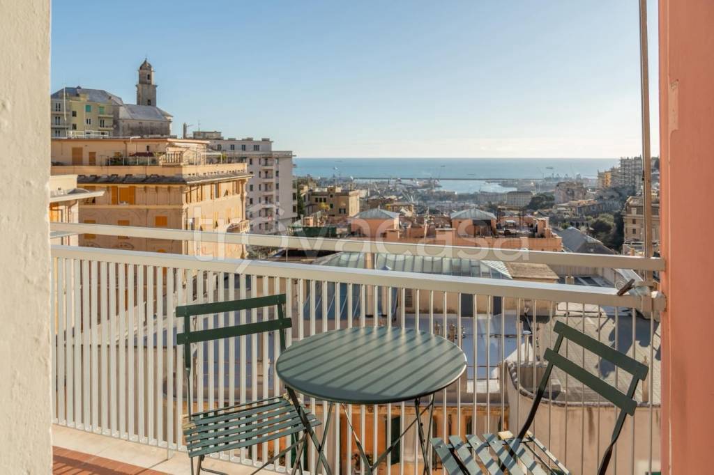 appartamento in affitto a Genova in zona Castelletto
