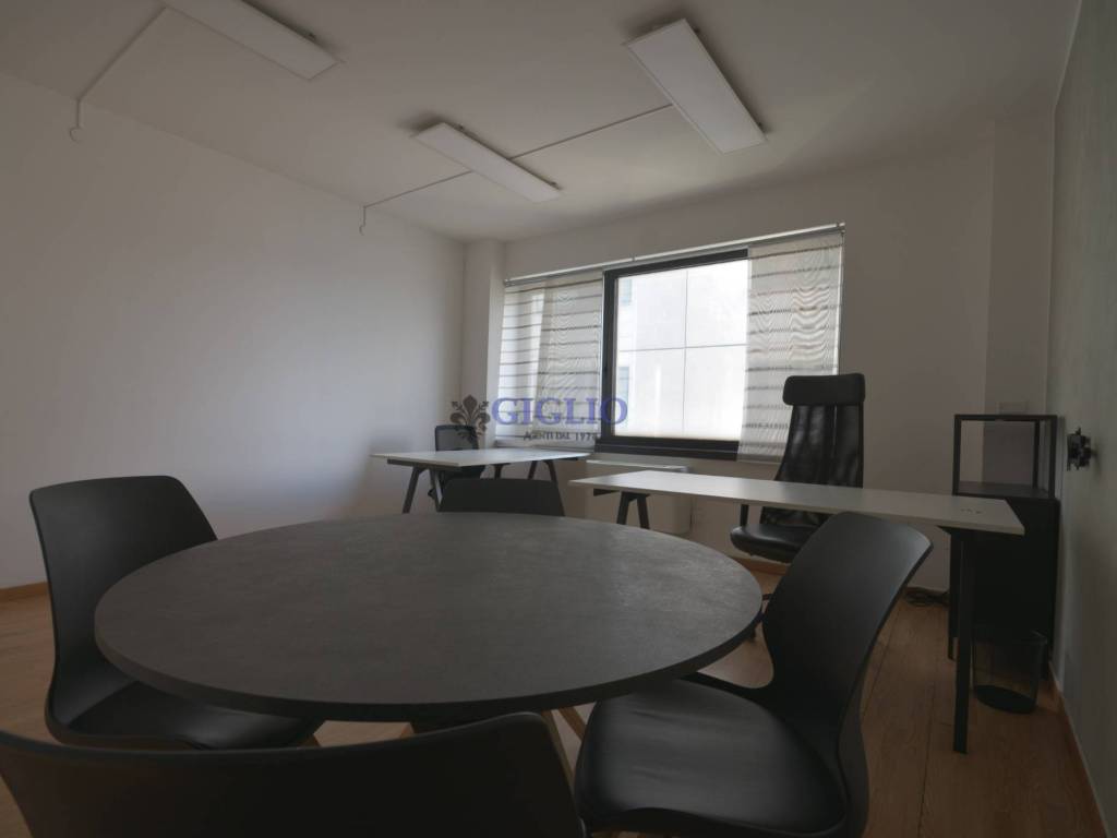 ufficio in affitto a Genova