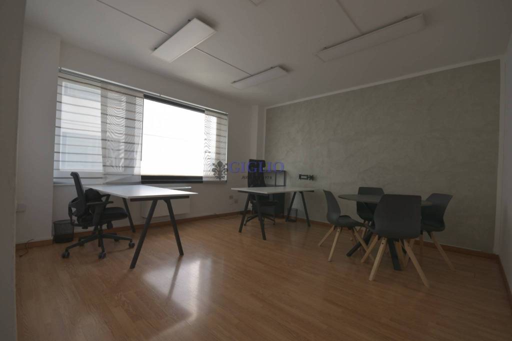 ufficio in affitto a Genova in zona Foce