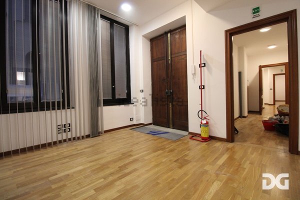 ufficio in affitto a Genova in zona Portoria / Piccapietra