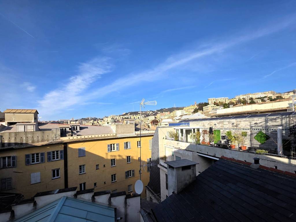 appartamento in affitto a Genova in zona Sottoripa / Maddalena / Molo