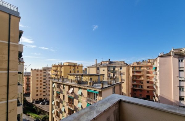 appartamento in affitto a Genova in zona Sestri Ponente