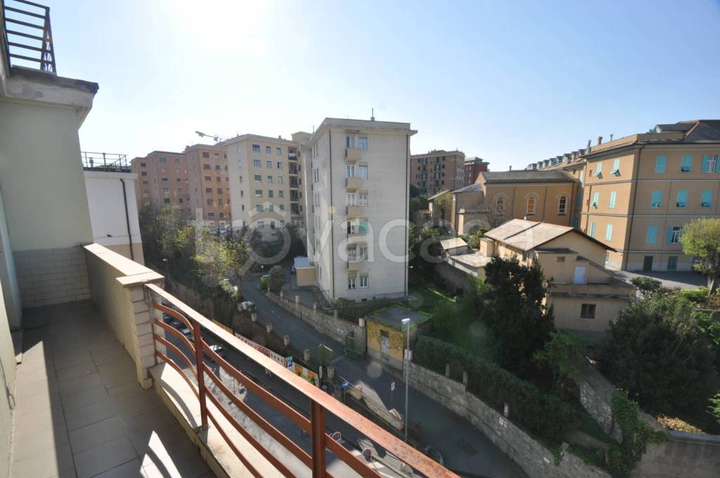 appartamento in affitto a Genova in zona Albaro