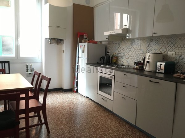 appartamento in affitto a Genova in zona Sottoripa / Maddalena / Molo