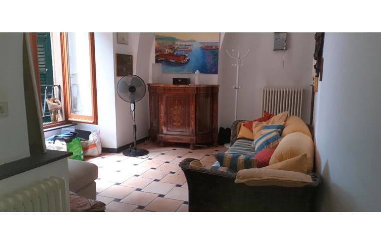 appartamento in affitto a Genova in zona Sottoripa / Maddalena / Molo
