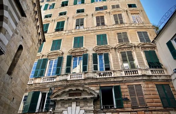 appartamento in affitto a Genova in zona Sottoripa / Maddalena / Molo