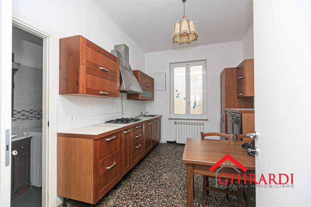 appartamento in affitto a Genova in zona Sestri Ponente