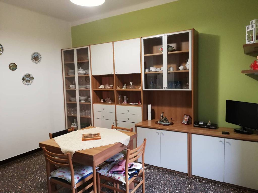 appartamento in affitto a Genova in zona Bolzaneto