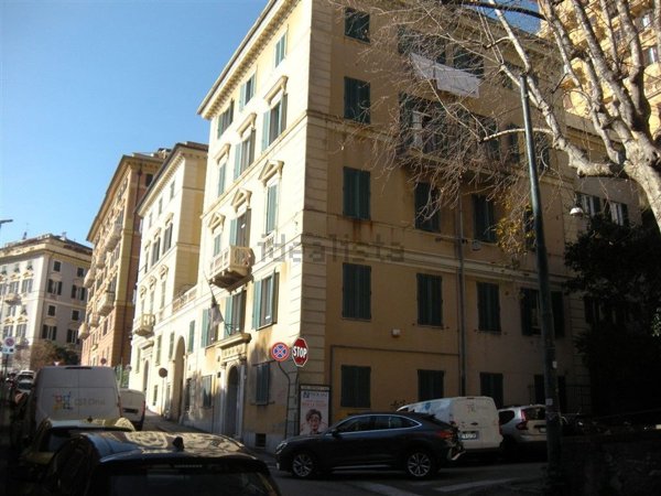 ufficio in affitto a Genova in zona Castelletto