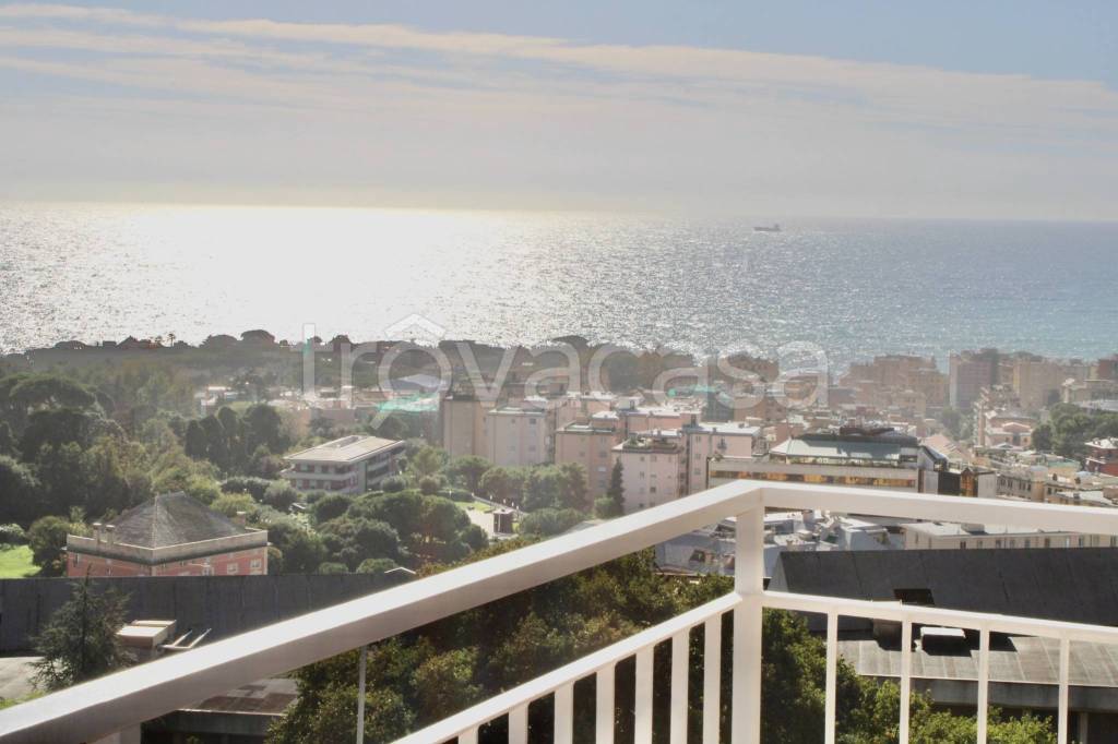 appartamento in affitto a Genova in zona San Martino