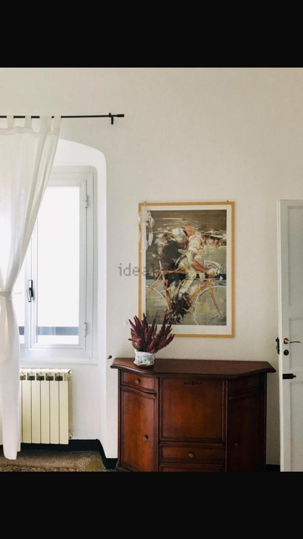 appartamento in affitto a Genova in zona Sottoripa / Maddalena / Molo