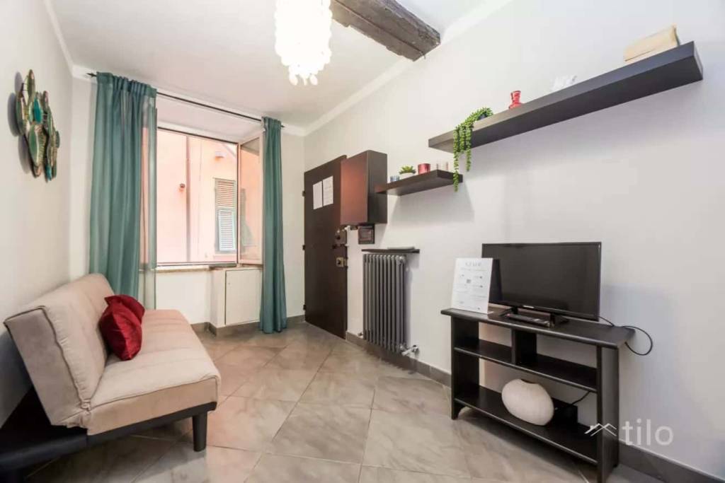 appartamento in affitto a Genova in zona Sottoripa / Maddalena / Molo