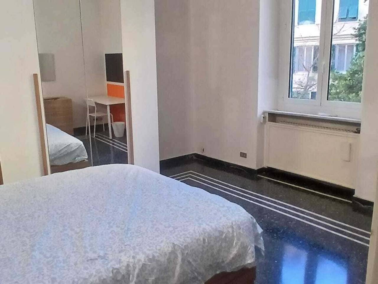 negozio in affitto a Genova in zona Castelletto