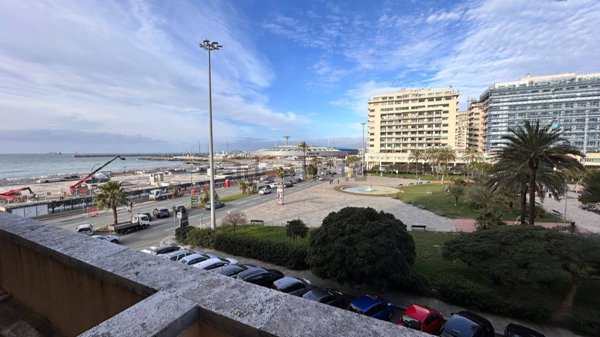 appartamento in affitto a Genova in zona Foce
