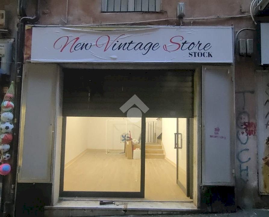 negozio in affitto a Genova in zona Centro Storico