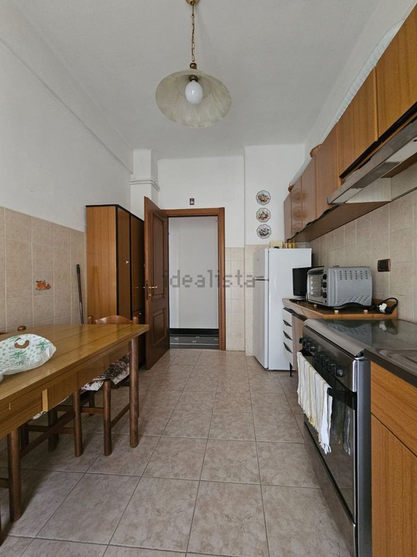 appartamento in affitto a Genova in zona Sestri Ponente