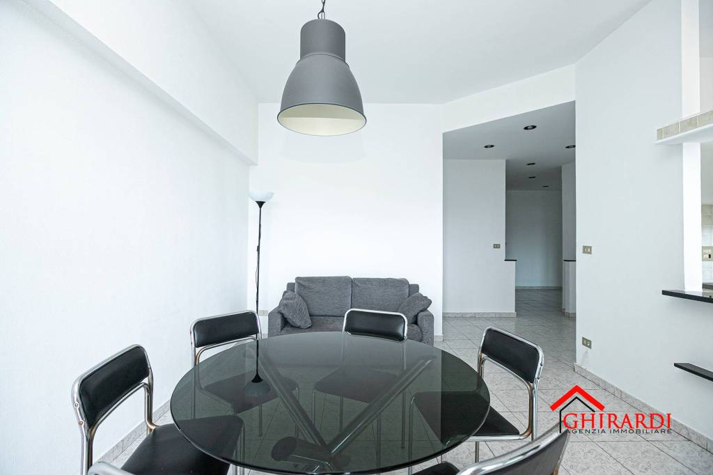 appartamento in affitto a Genova in zona Sestri Ponente