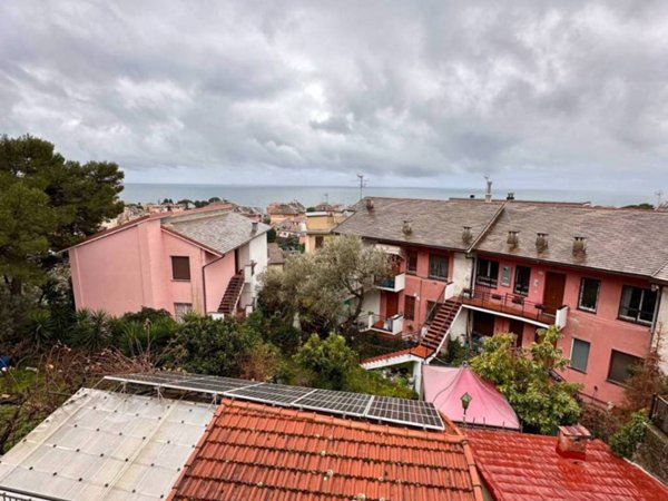 casa indipendente in affitto a Genova