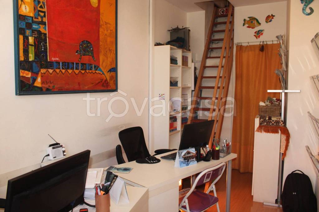 ufficio in affitto a Genova in zona San Martino