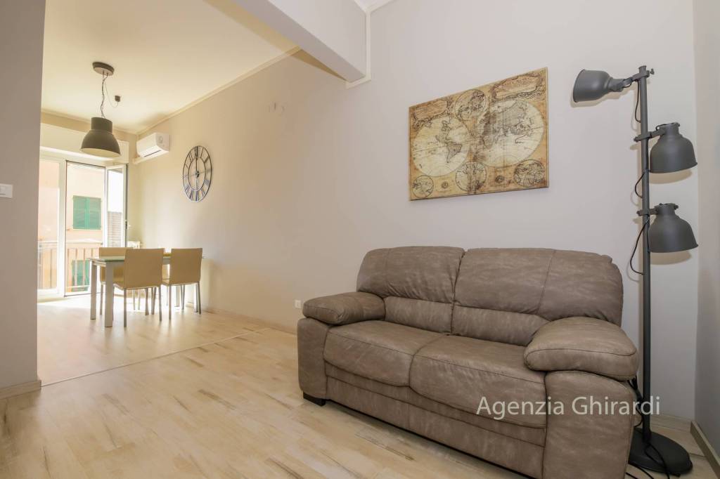 appartamento in affitto a Genova in zona Sestri Ponente